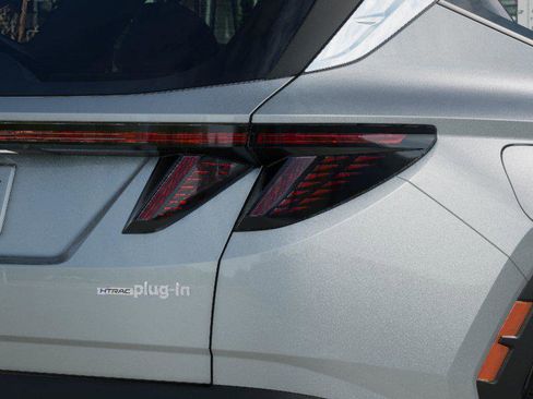 New 2026 Hyundai Tucson Limited AWD/4WD image 10