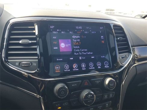 Used 2019 Jeep Grand Cherokee Overland image 24