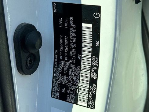 Used 2022 Toyota 4Runner SR5 Premium w/ Moonroof Package image 30