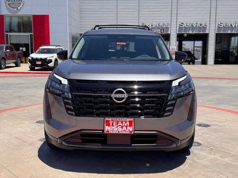 New 2026 Nissan Pathfinder SV w/ Cargo Package FWD image 3