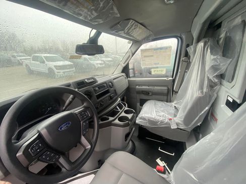 New 2026 Ford E-350 and Econoline 350 Super Duty image 3