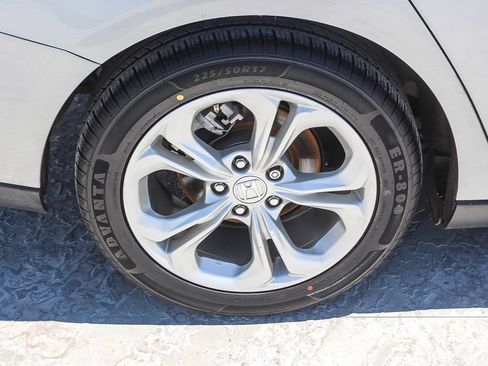 Certified 2023 Honda Accord LX image 9