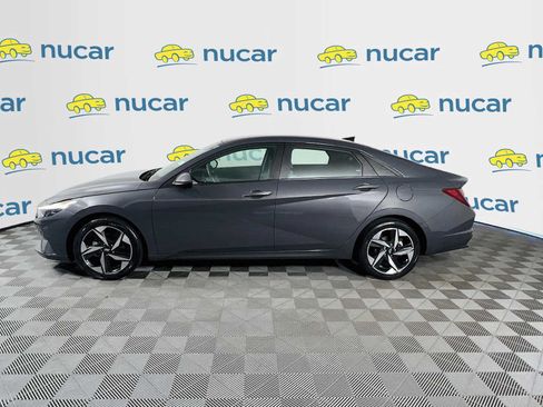 Certified 2023 Hyundai Elantra SEL w/ Convenience Package FWD image 4