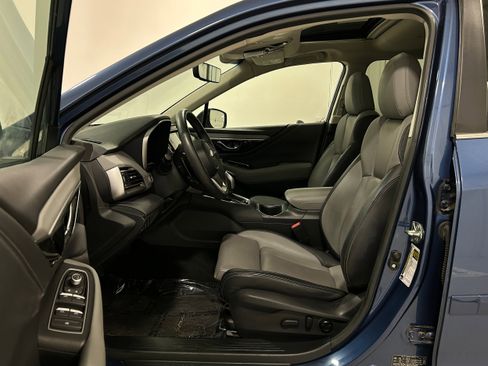 Used 2020 Subaru Outback Limited XT w/ Popular Package #2 image 4