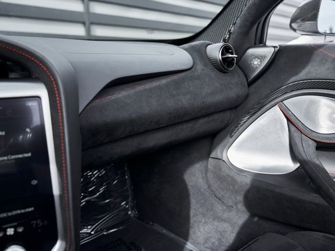 Used 2024 McLaren 750S image 78