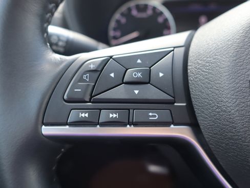 Used 2024 Nissan Sentra SV w/ All-Weather Package FWD image 16