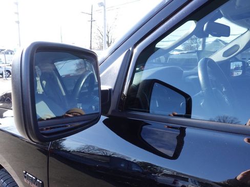 Used 2022 RAM 1500 Express w/ Wheel & Sound Group image 14