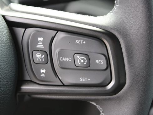 Used 2026 Jeep Wrangler Unlimited Sport AWD/4WD image 24