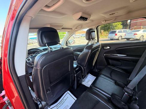 Used 2015 Dodge Journey R/T w/ Flexible Seating Group AWD/4WD image 15