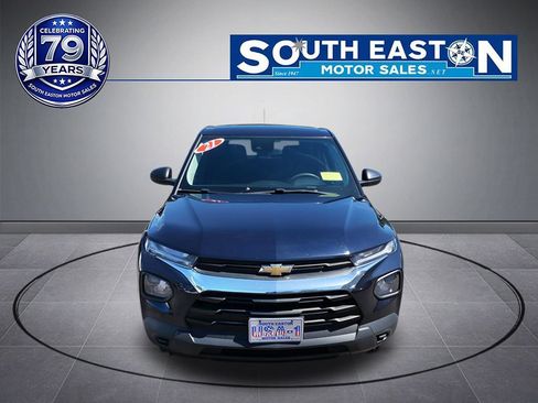 Used 2021 Chevrolet TrailBlazer LS FWD image 3