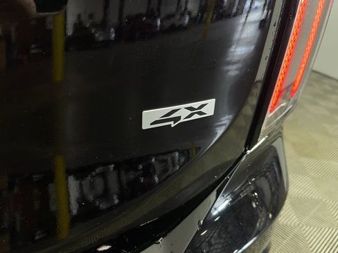 Used 2023 Kia Telluride SX image 8