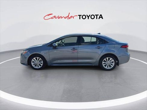 Certified 2023 Toyota Corolla XLE FWD image 5