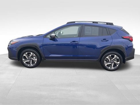Used 2024 Subaru Crosstrek 2.0i Premium image 6