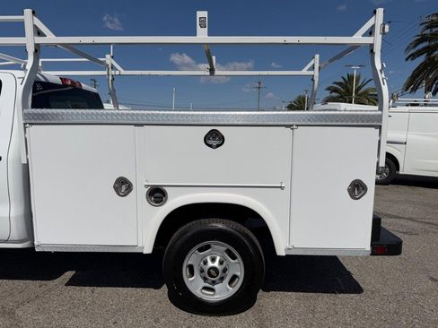 Used 2019 Chevrolet Silverado 2500 W/T w/ WT Convenience Package RWD image 18