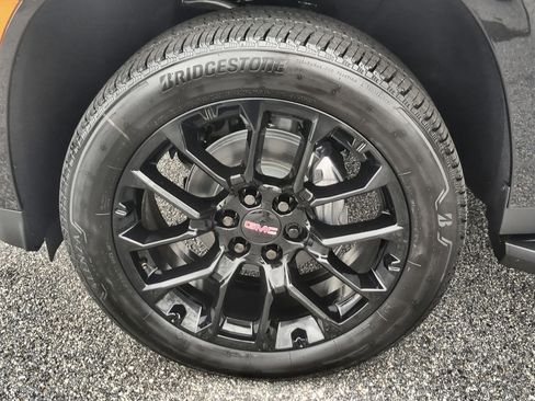 New 2026 GMC Yukon Elevation image 33