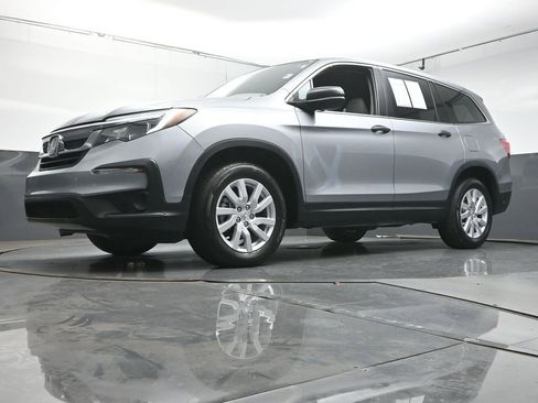 Used 2020 Honda Pilot LX image 34