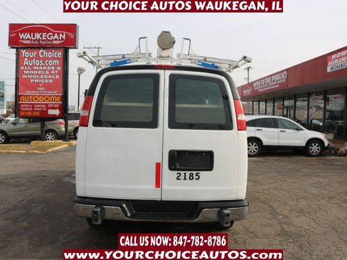 Used 2017 GMC Savana 2500 RWD image 6