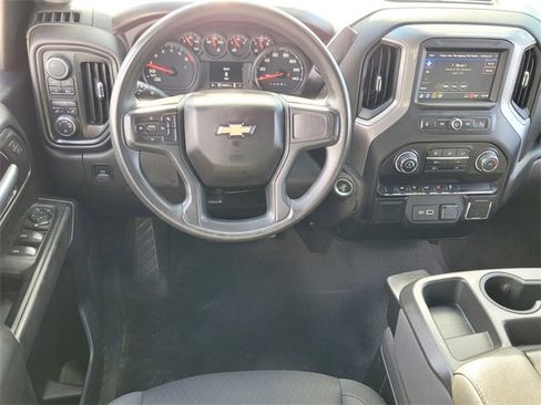 Used 2022 Chevrolet Silverado 1500 Custom image 7