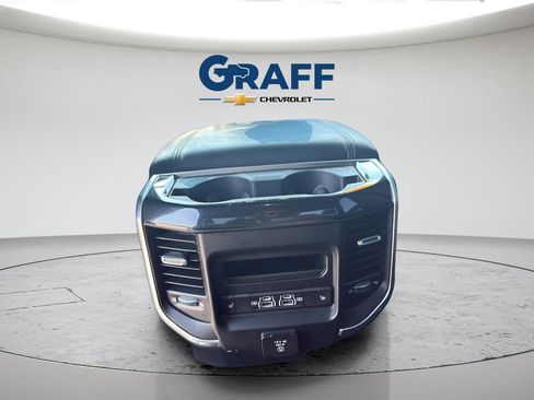 Used 2021 RAM 1500 Laramie AWD/4WD image 33