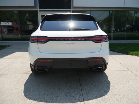 New 2026 Porsche Macan AWD/4WD image 6