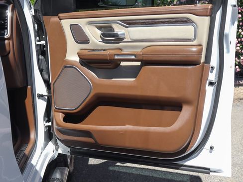 Used 2020 RAM 1500 Laramie image 47