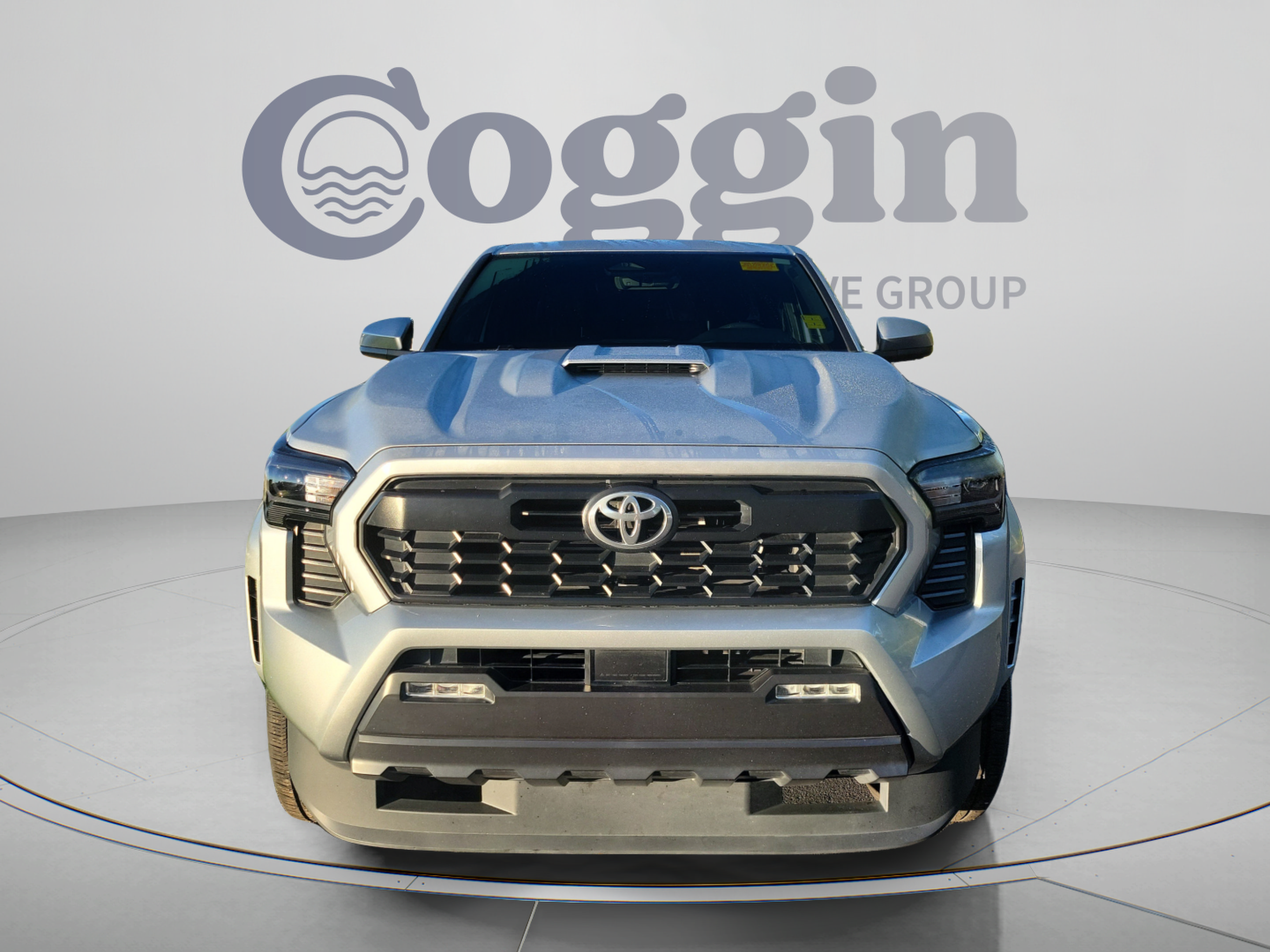 Certified 2024 Toyota Tacoma TRD Sport AWD/4WD image 6