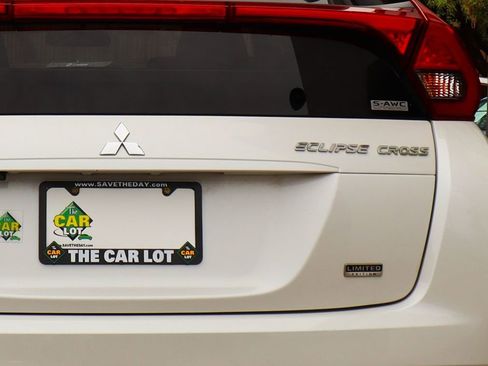 Used 2019 Mitsubishi Eclipse Cross LE AWD/4WD image 20