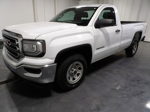 Used 2018 GMC Sierra 1500 2WD Regular Cab image 3