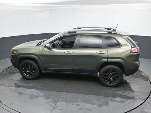 Used 2020 Jeep Cherokee Trailhawk w/ Comfort/Convenience Group image 40