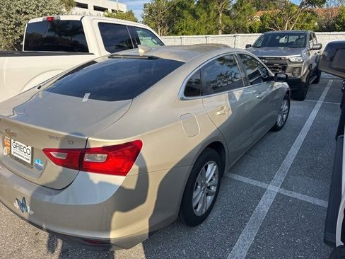 Used 2016 Chevrolet Malibu LT image 3