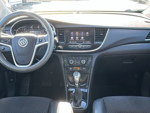 Certified 2022 Buick Encore Preferred image 10