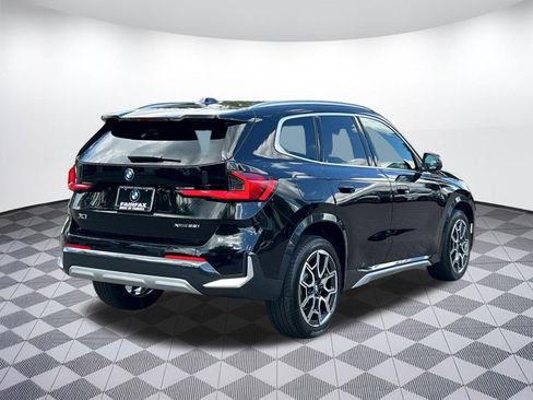 Used 2025 BMW X1 xDrive28i w/ Premium Package AWD/4WD image 9