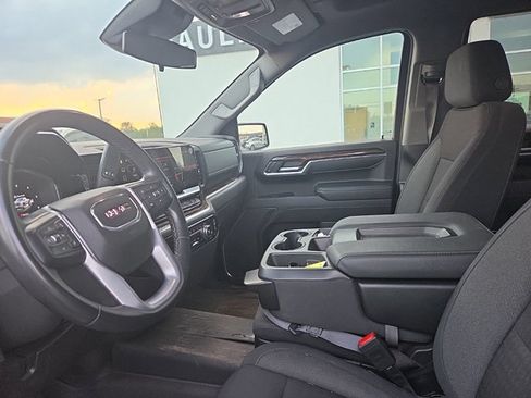 Used 2023 GMC Sierra 1500 Elevation AWD/4WD image 17