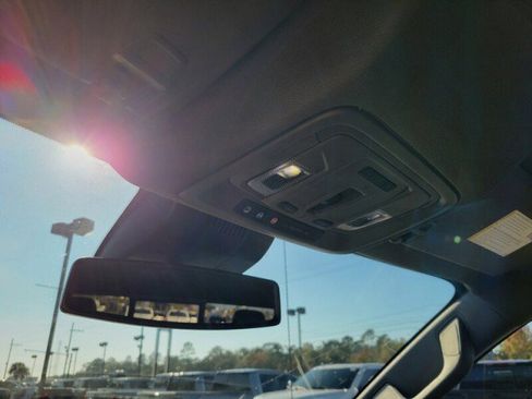 Used 2024 GMC Sierra 1500 SLT w/ SLT Premium Plus Package image 22