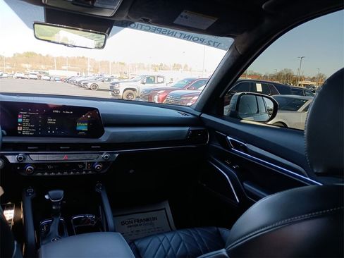 Used 2024 Kia Telluride SX Prestige X-Line image 11