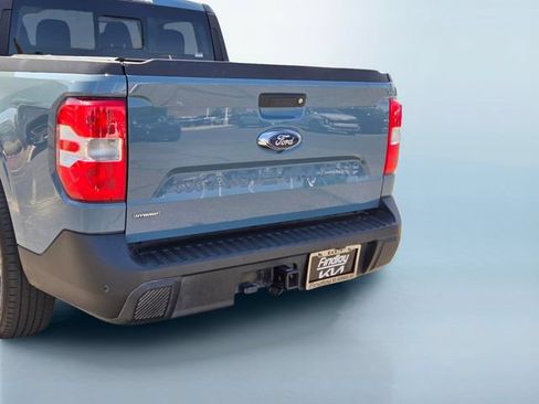 Used 2022 Ford Maverick Lariat w/ Lariat Luxury Package FWD image 5