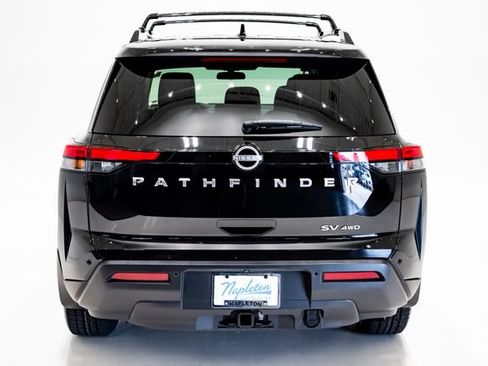 Used 2023 Nissan Pathfinder SV w/ SV Premium Package AWD/4WD image 34