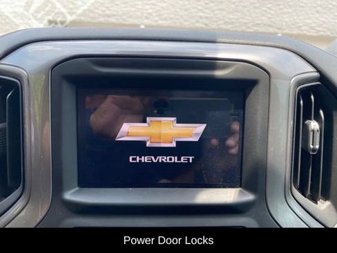 Used 2024 Chevrolet Silverado 2500 W/T w/ WT Convenience Package RWD image 17