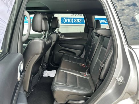 Used 2021 Jeep Grand Cherokee Limited image 41