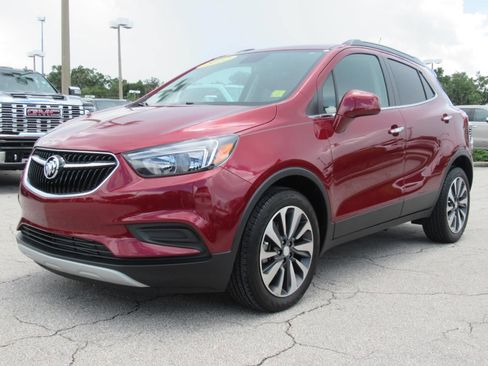 Used 2022 Buick Encore Preferred w/ Safety Package FWD image 3
