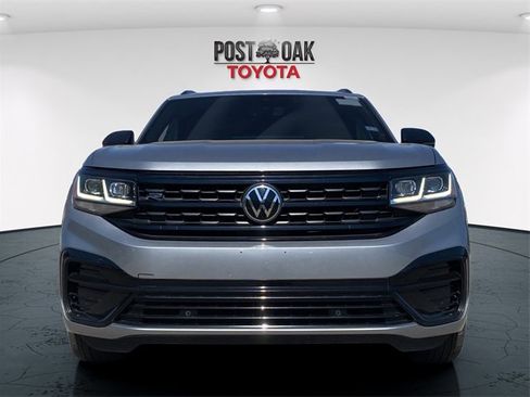 Used 2023 Volkswagen Atlas Cross Sport SEL R-Line image 2