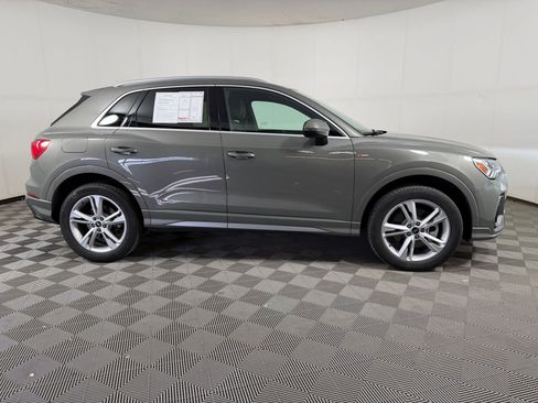 Used 2023 Audi Q3 2.0T Premium w/ Convenience Package image 8