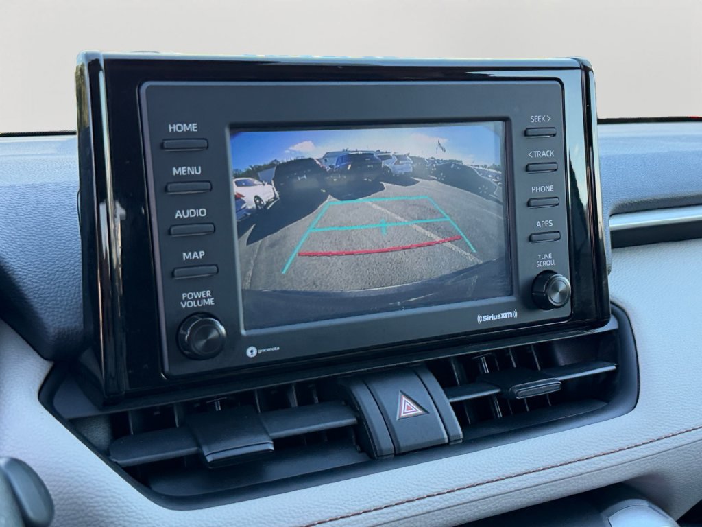 Used 2021 Toyota RAV4 XLE AWD/4WD image 22
