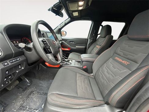 Used 2023 Nissan Frontier PRO-4X w/ Pro Convenience Package image 9