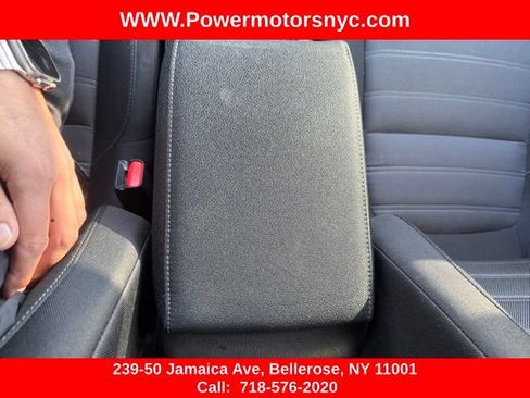 Used 2021 Honda CR-V EX image 38