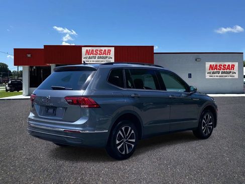 Used 2022 Volkswagen Tiguan S FWD image 4