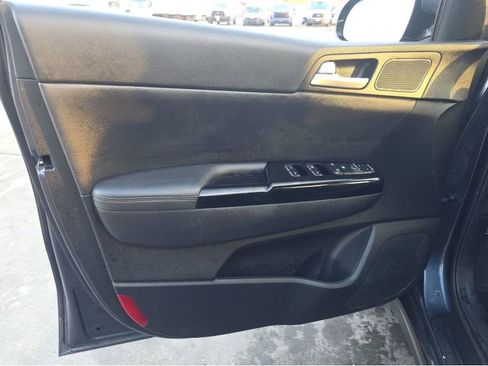 Used 2020 Kia Sportage EX FWD image 27
