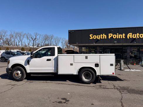 Used 2018 Ford F350 XL w/ Power Equipment Group image 8