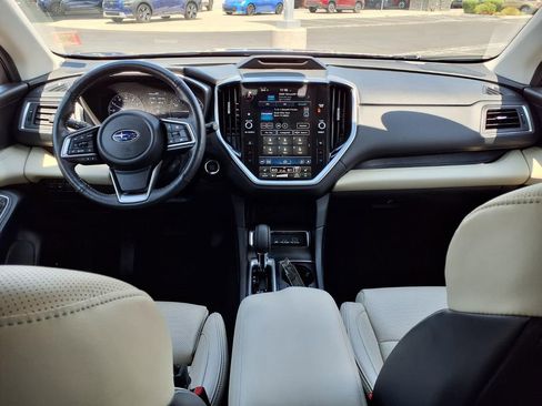 Used 2023 Subaru Ascent Limited w/ Technology Package AWD/4WD image 2