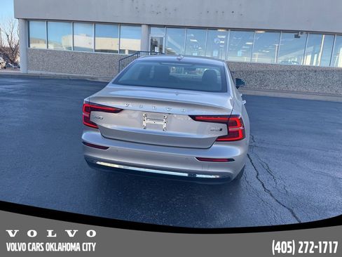 Certified 2023 Volvo S60 B5 Ultimate w/ Climate Package image 6